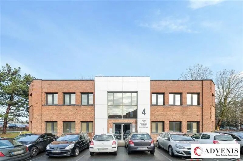 Office in Villeneuve-d'Ascq for lease Building Photo- Image 1 of 7