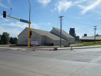 Plus de détails pour 201 S Main St, Watford City, ND - Commerce de détail à vendre