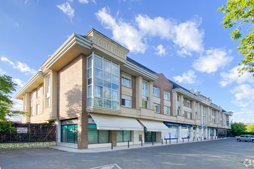 Calle Chiapas, 4, Las Rozas de Madrid, Madrid for lease - Building Photo - Image 2 of 2