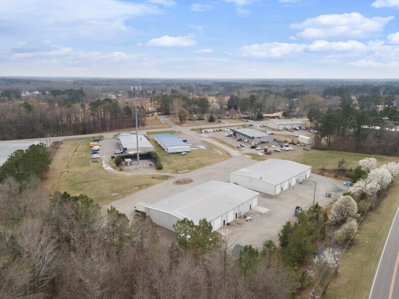 1446 Tramway Rd, Sanford, NC à louer - Photo du bâtiment - Image 2 de 4