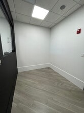 1930 Harrison St, Hollywood, FL for lease Building Photo- Image 2 of 23