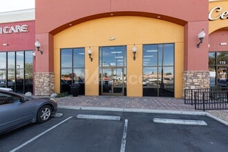 5181-5191 W Charleston Blvd, Las Vegas, NV à louer Photo intérieure- Image 1 de 10