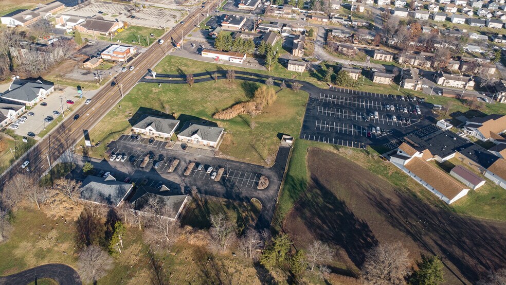 5024 N Illinois St, Fairview Heights, IL à vendre - Photo du bâtiment - Image 3 de 5