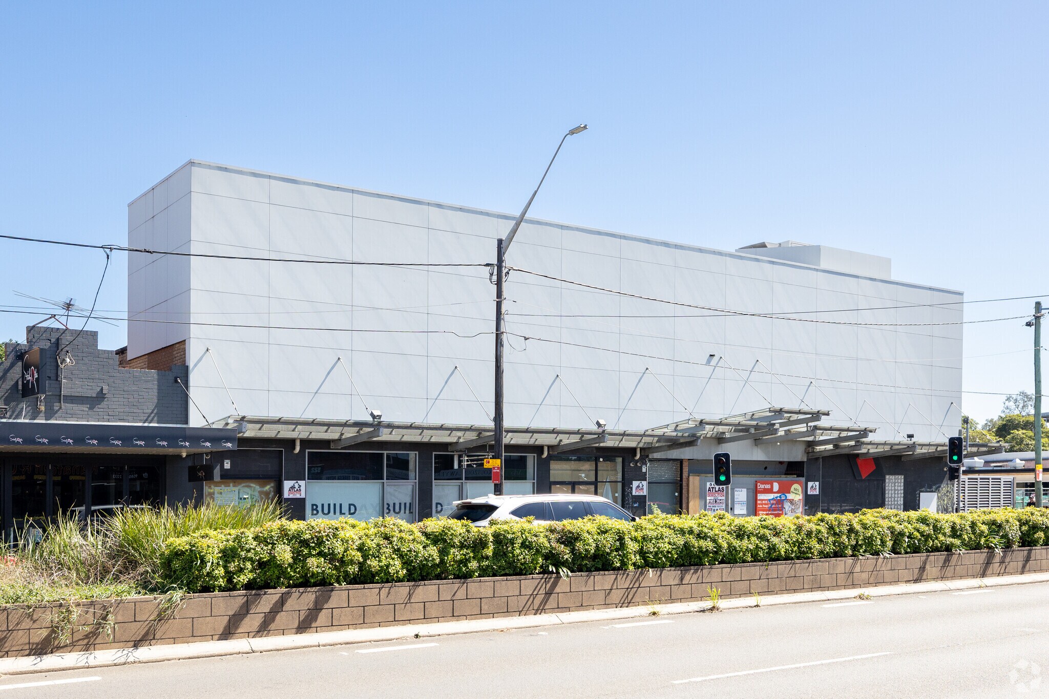 447-453 King Georges Rd, Beverly Hills for lease Primary Photo- Image 1 of 7