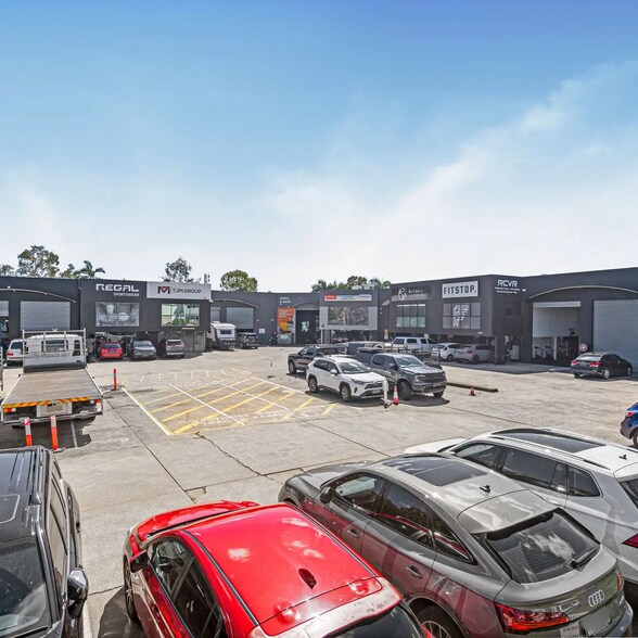 338 Lytton Road, Morningside for lease - Building Photo - Image 3 of 3