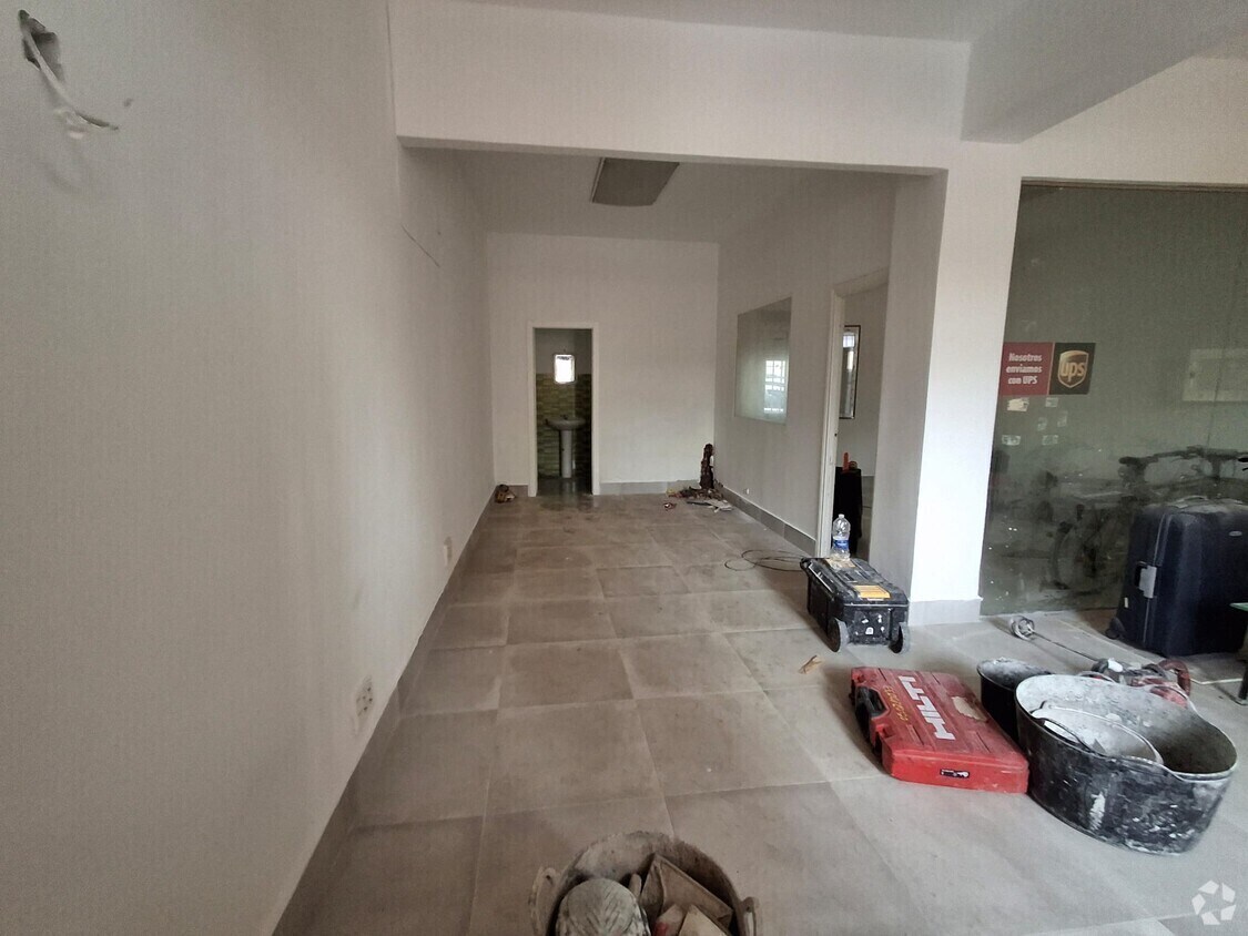 Commerce de détail dans Getafe, Madrid à louer Photo intérieure- Image 1 de 6