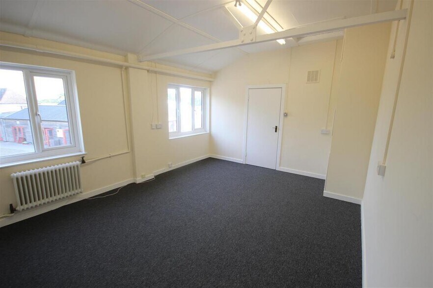 Brogdale Rd, Faversham for lease - Building Photo - Image 3 of 18
