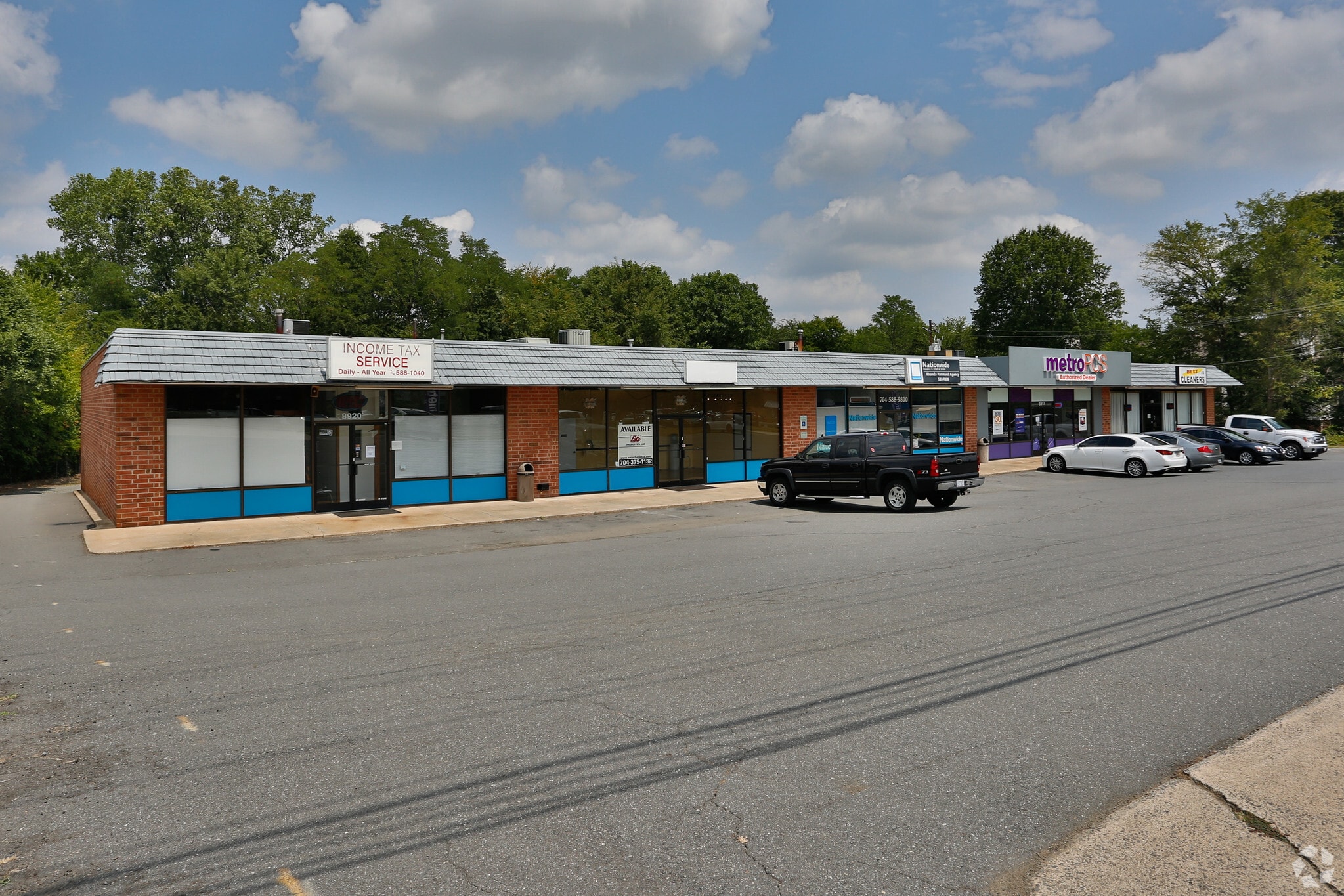8910-8920 S Tryon St, Charlotte, NC for sale Primary Photo- Image 1 of 6