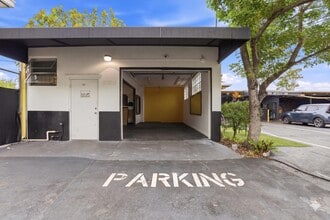 824 N Dixie Hwy, Lake Worth, FL for lease Building Photo- Image 1 of 30