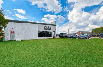 2201 Thompson Rd, Richmond, TX for lease Interior Photo- Image 2 of 5