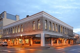 196 Anderson Ave, Coos Bay, OR for lease Building Photo- Image 2 of 2
