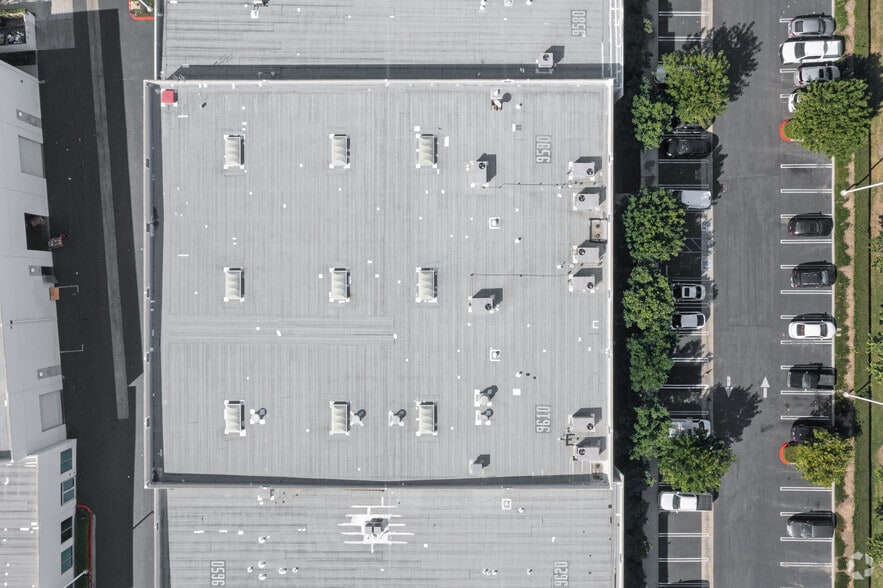 9560-9640 Research Dr, Irvine, CA for sale - Building Photo - Image 3 of 12