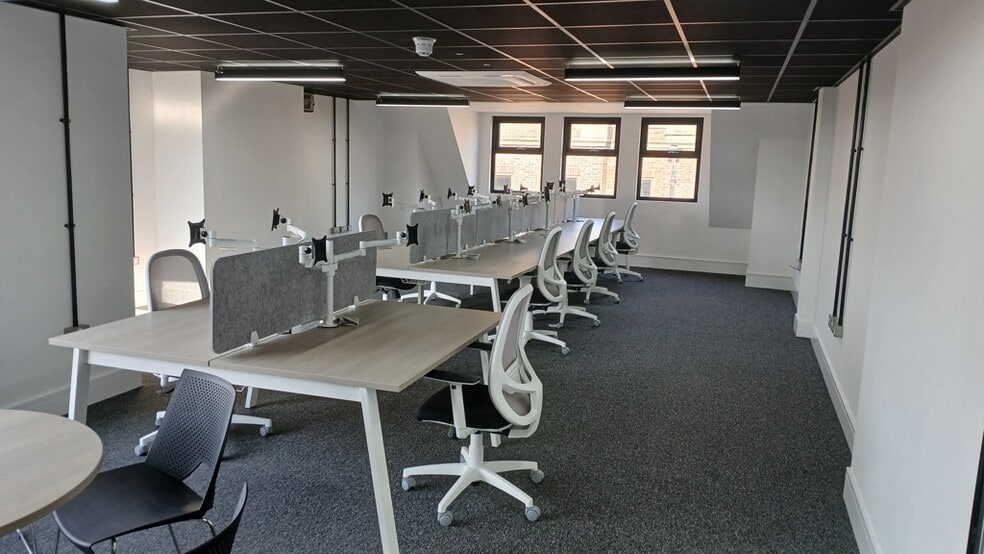 14 Coppergate, York for lease - Interior Photo - Image 3 of 6