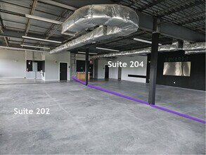 5350 Summit Bridge Rd, Middletown, DE for lease Building Photo- Image 1 of 7