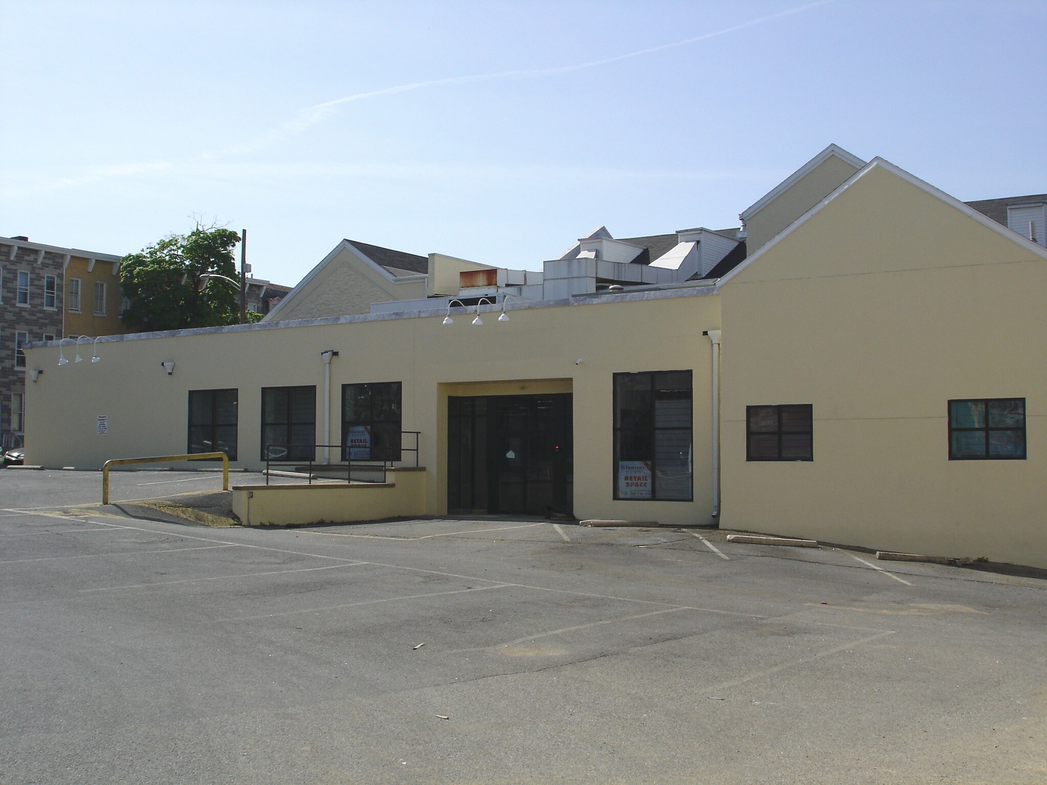 830 Oley St, Reading, PA for sale Primary Photo- Image 1 of 2