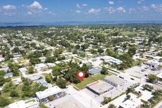 Plus de détails pour 1925 Suwanee Ave, Fort Myers, FL - Terrain à vendre
