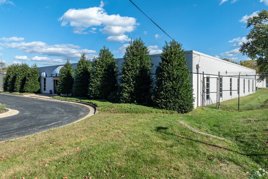 122 Lafayette Ave, Laurel, MD à vendre - Photo principale - Image 1 de 1