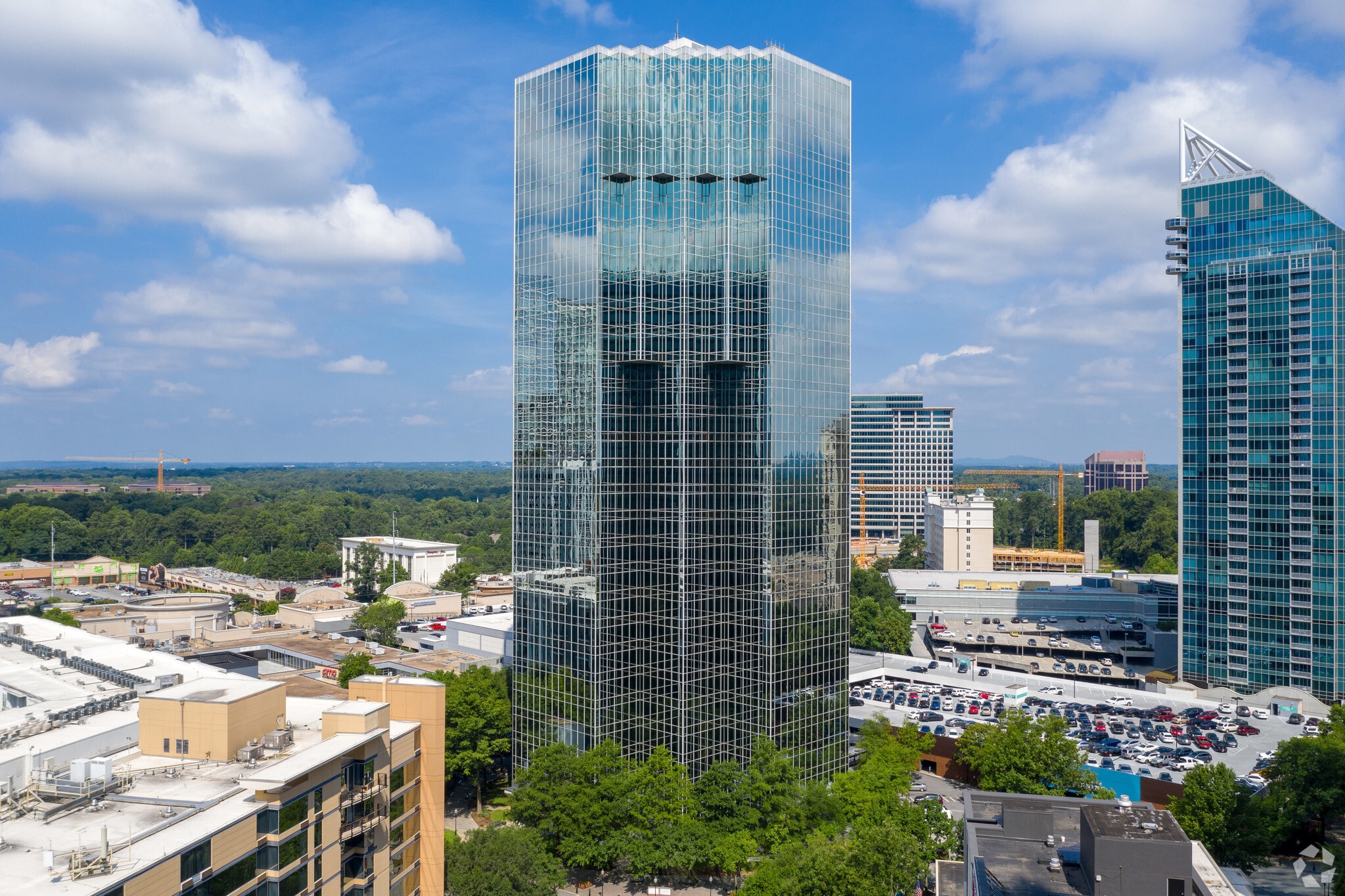 3340 Peachtree Rd NE, Atlanta, GA for lease Primary Photo- Image 1 of 19