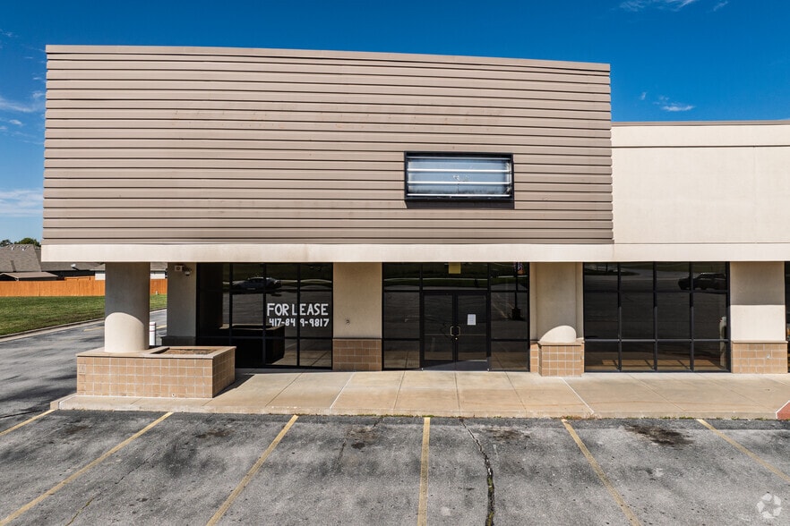 6809 State Highway 14 W, Clever, MO for lease - Building Photo - Image 2 of 4