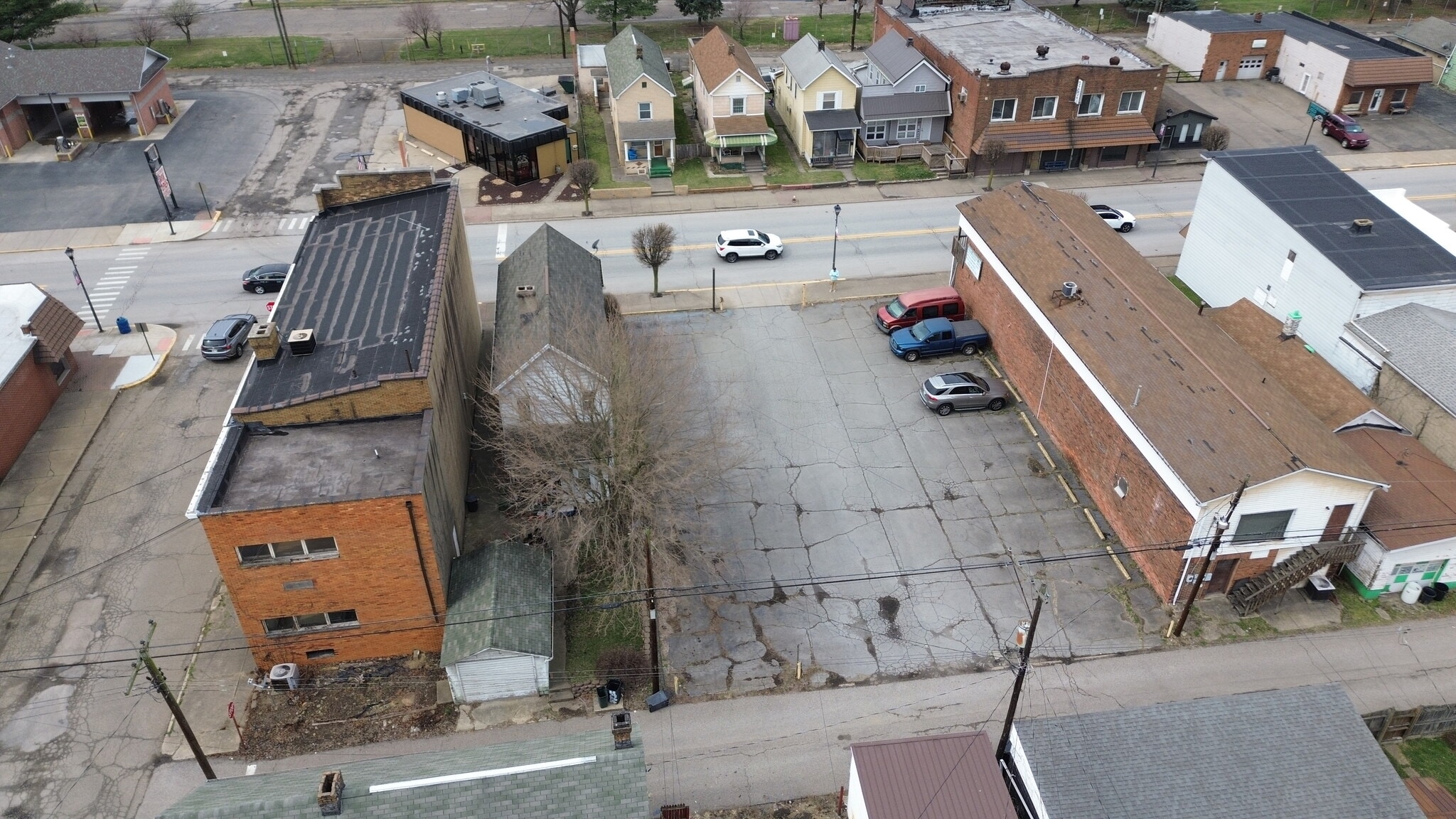 Follansbee Investment Portfolio portfolio of 3 properties for sale on LoopNet.ca Building Photo- Image 1 of 9