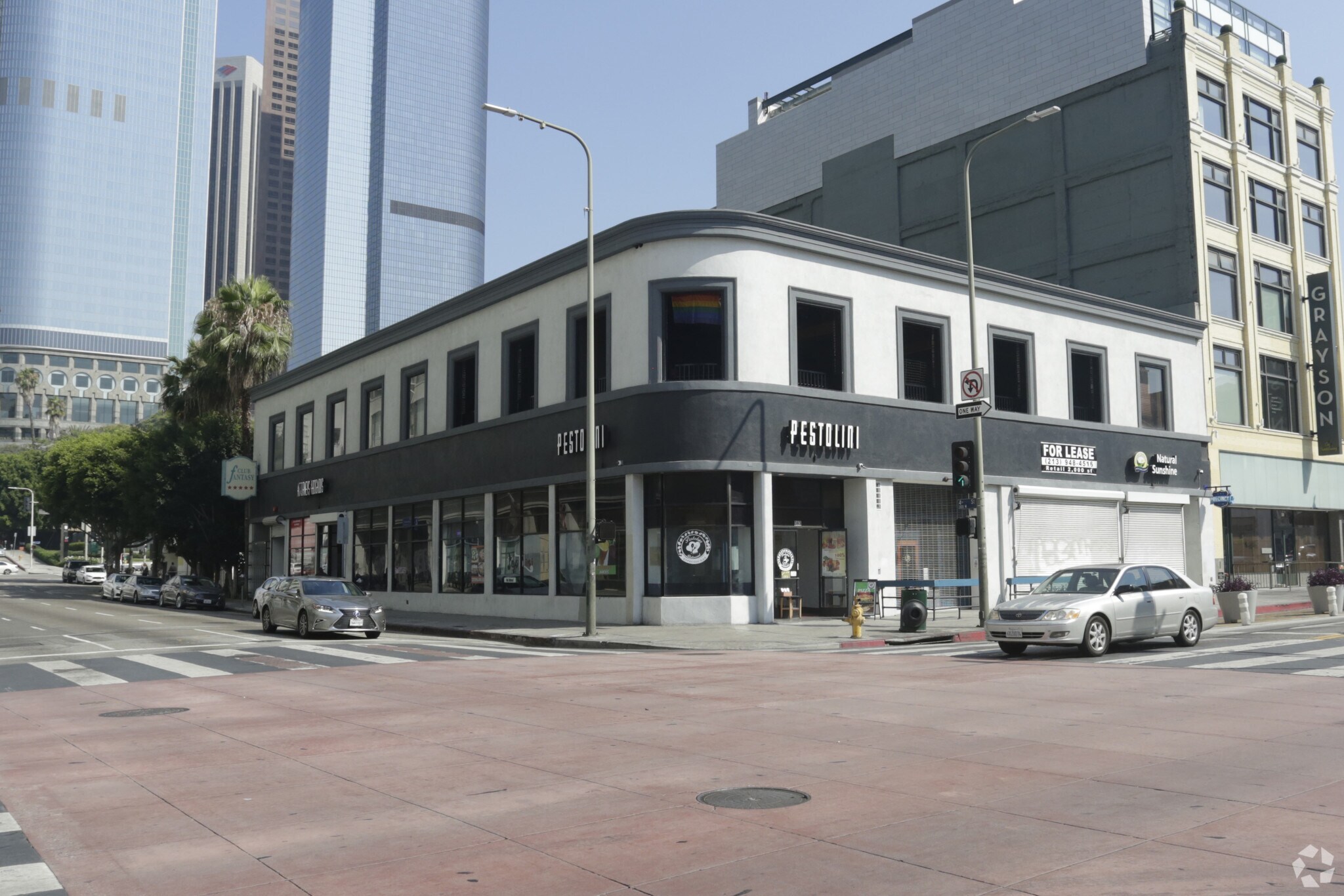 357-363 S Broadway, Los Angeles, CA à louer Photo du bâtiment- Image 1 de 5