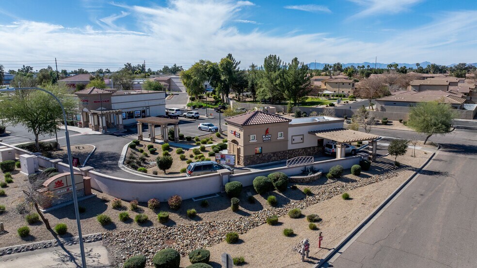 2120 N McQueen Rd, Chandler, AZ à vendre - Photo principale - Image 1 de 2