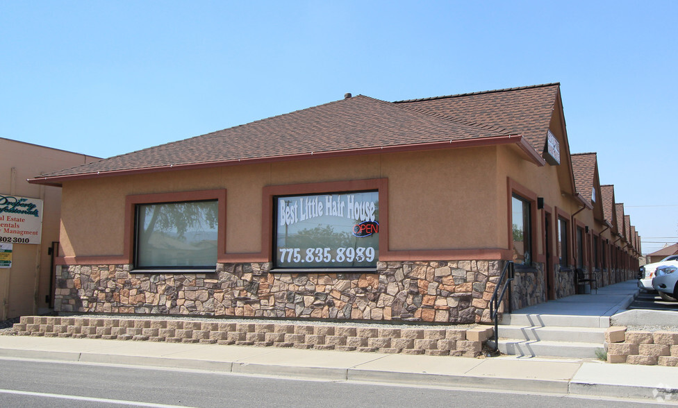 150 E Main St, Fernley, NV à louer - Photo principale - Image 1 de 4