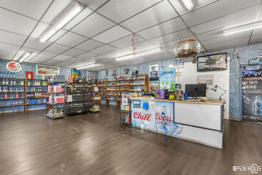 18847 US-281, Windthorst, TX à vendre - Photo intérieure - Image 3 de 31