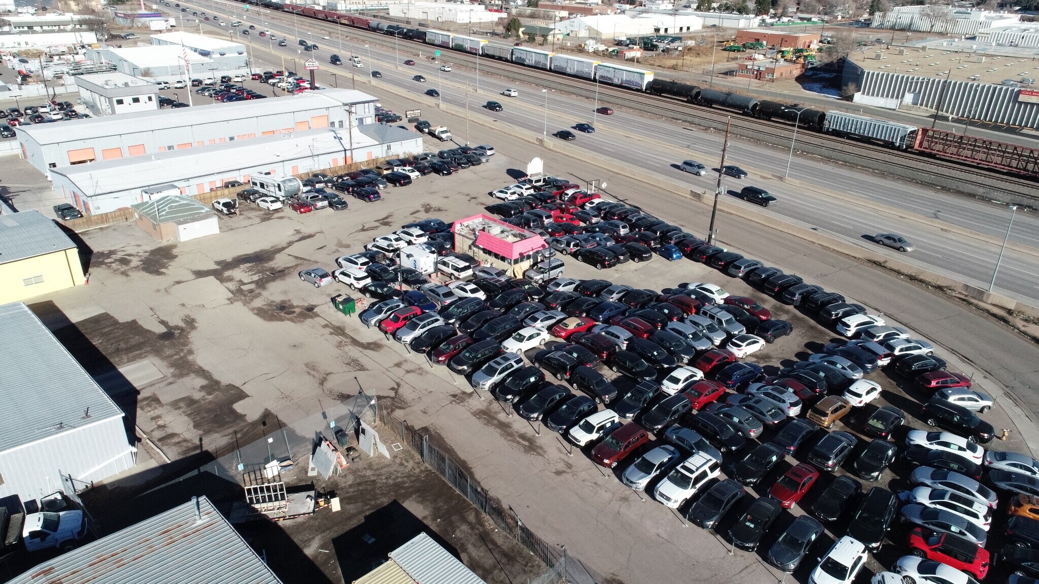 4435 S Santa Fe Dr, Englewood, CO à louer Aérien- Image 1 de 7