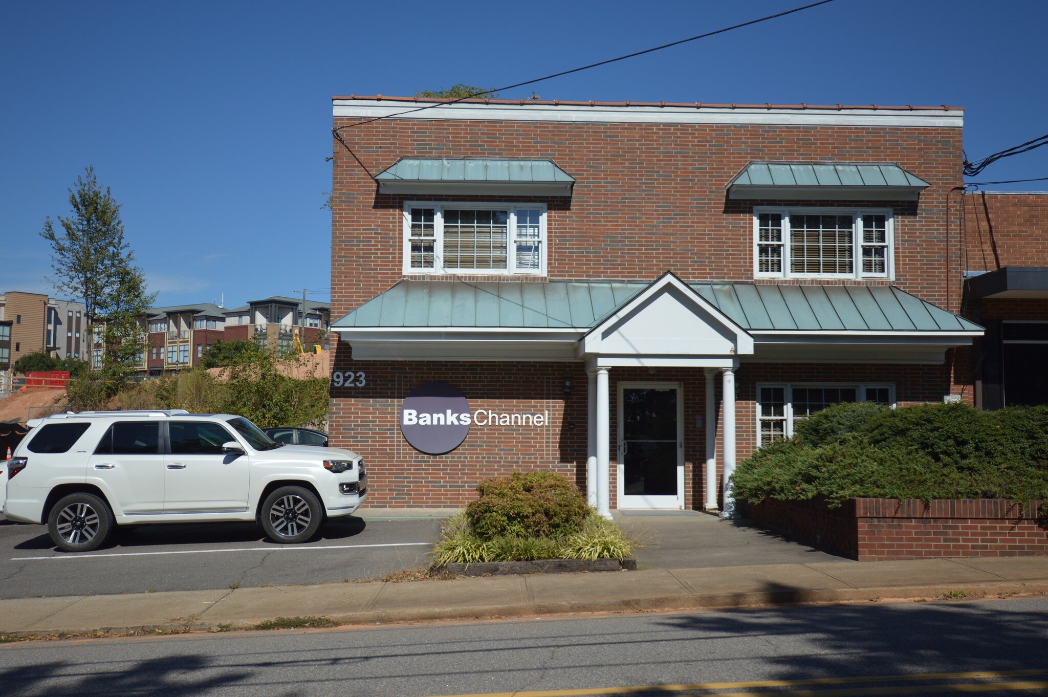 923 Brookstown Ave, Winston-Salem, NC for sale Building Photo- Image 1 of 1