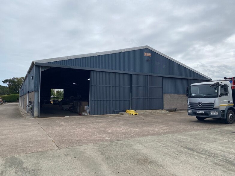 High Rd, St Andrews for lease - Primary Photo - Image 1 of 1