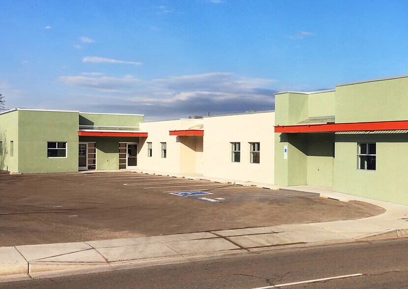 237 Eubank Blvd NE, Albuquerque, NM for lease - Building Photo - Image 1 of 4