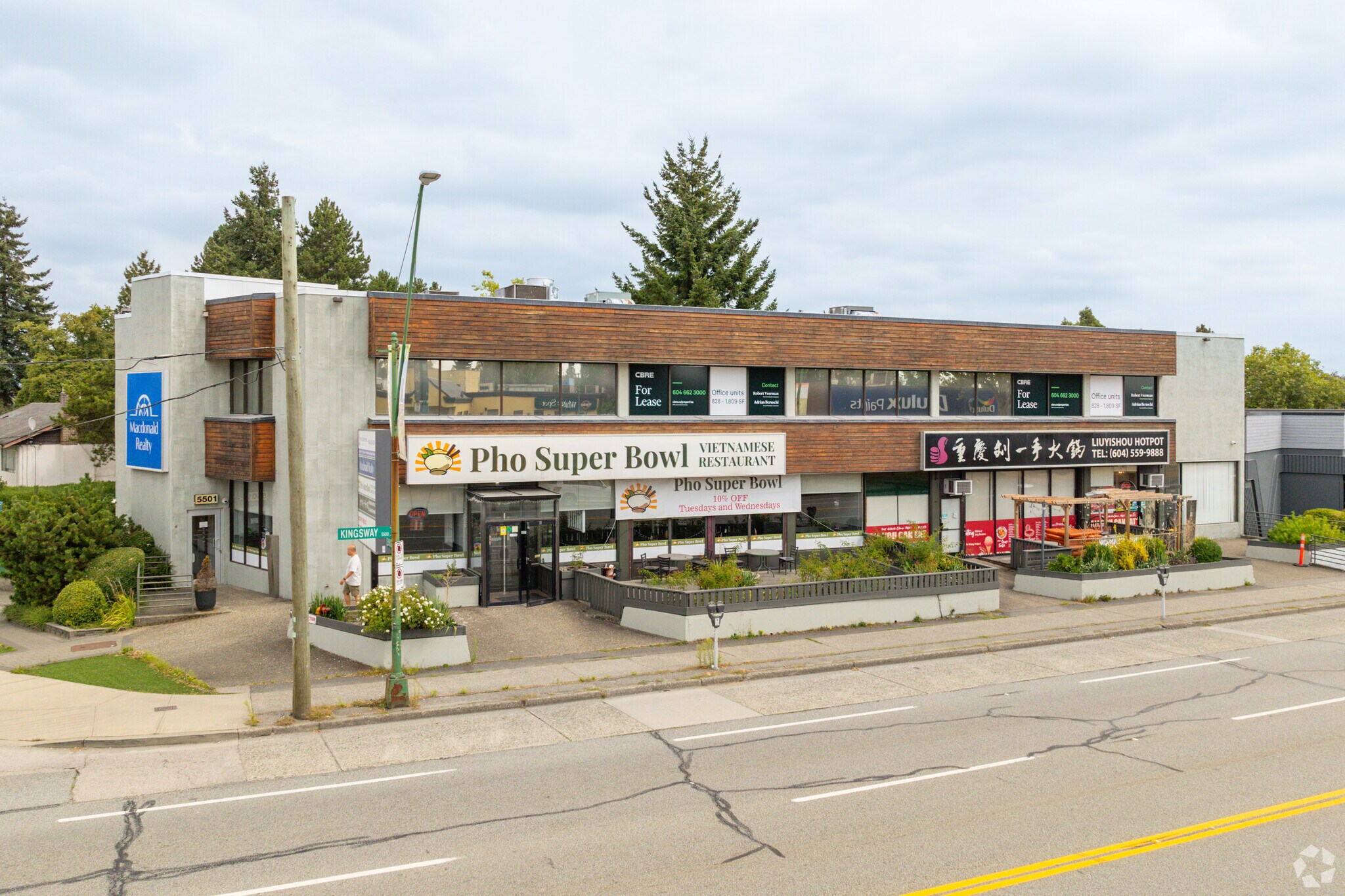5501 Kingsway, Burnaby, BC for sale Primary Photo- Image 1 of 1