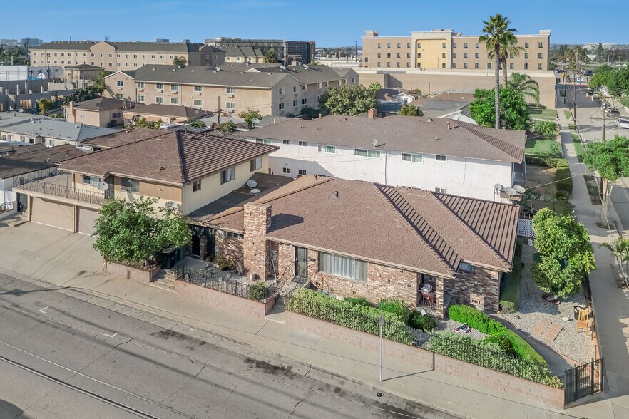 11537 Birch Ave, Hawthorne, CA à vendre - Photo du bâtiment - Image 3 de 27