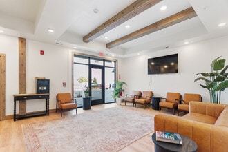 3210 27th St W, Williston, ND for lease Interior Photo- Image 2 of 13