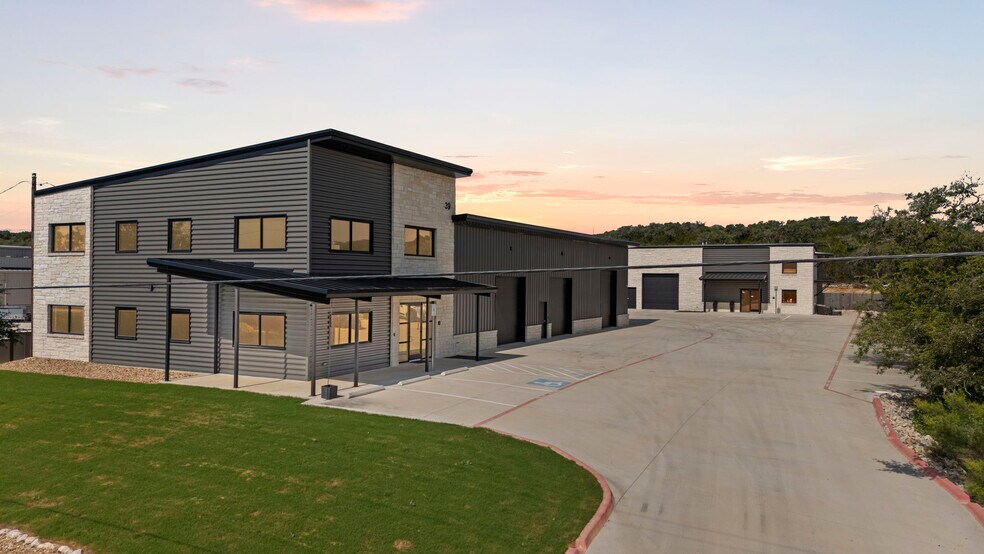 39 Truss Dr, Boerne, TX à louer - Photo du bâtiment - Image 2 de 105
