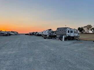 Plus de détails pour Seller Financing RV &Storage Opportunity – Spécialité à vendre, Brownsville, TN