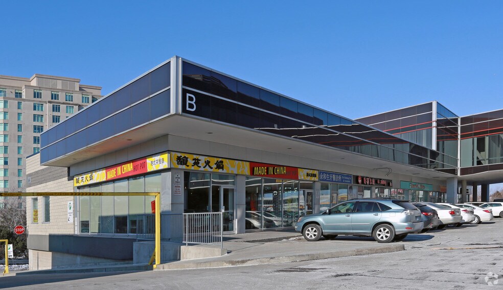 505 Highway 7, Markham, ON à vendre - Photo du bâtiment - Image 2 de 13