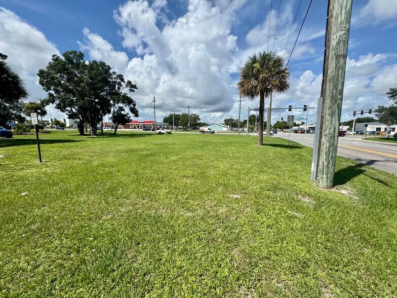 1707 S Babcock St, Melbourne, FL à vendre - Photo principale - Image 2 de 2
