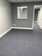 1501 Robert J Conlan Blvd NE, Palm Bay, FL à louer Photo intérieure- Image 2 de 7