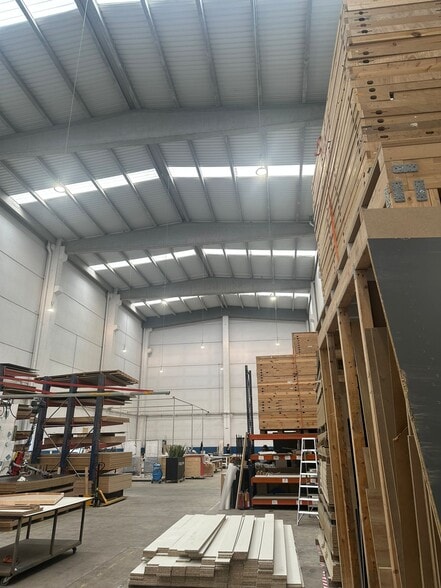 Industrial in Montcada i Reixac, Barcelona for lease - Building Photo - Image 1 of 7