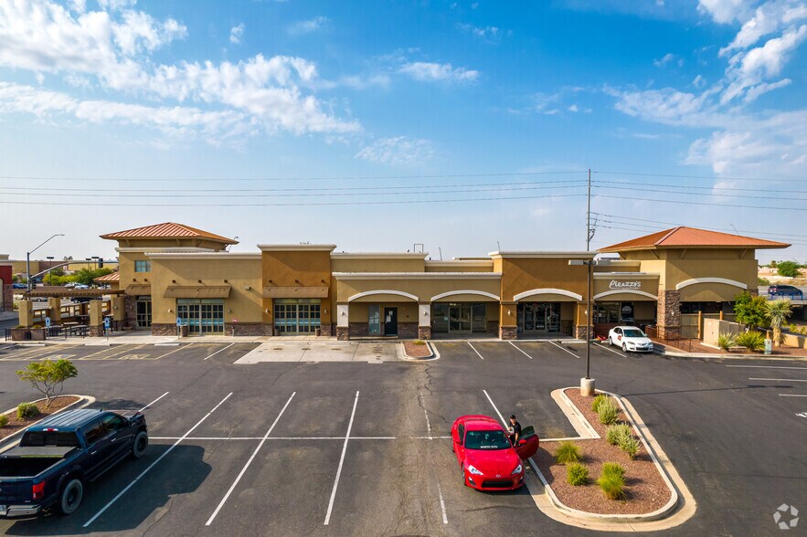 8280 W Union Hills Dr, Glendale, AZ à vendre - Photo du bâtiment - Image 3 de 5