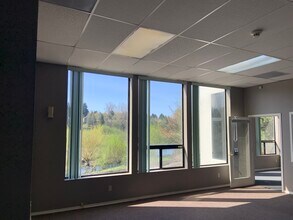 6700-7080 SW Nyberg Rd, Tualatin, OR à louer Photo intérieure- Image 1 de 1