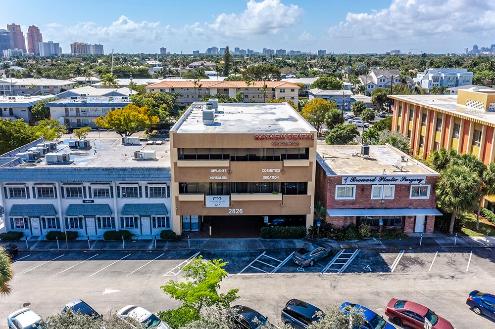 2826 E Oakland Park Blvd, Fort Lauderdale, FL à vendre Photo principale- Image 1 de 30