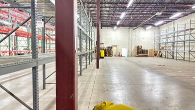 3074 84th Ln NE, Blaine, MN à louer Photo intérieure- Image 1 de 3