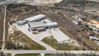 Plus de détails pour 800 East Watson Ln, New Braunfels, TX - Industriel à louer