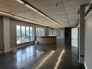 706 W Baltimore St, Wilmington, IL for lease Lobby- Image 1 of 12