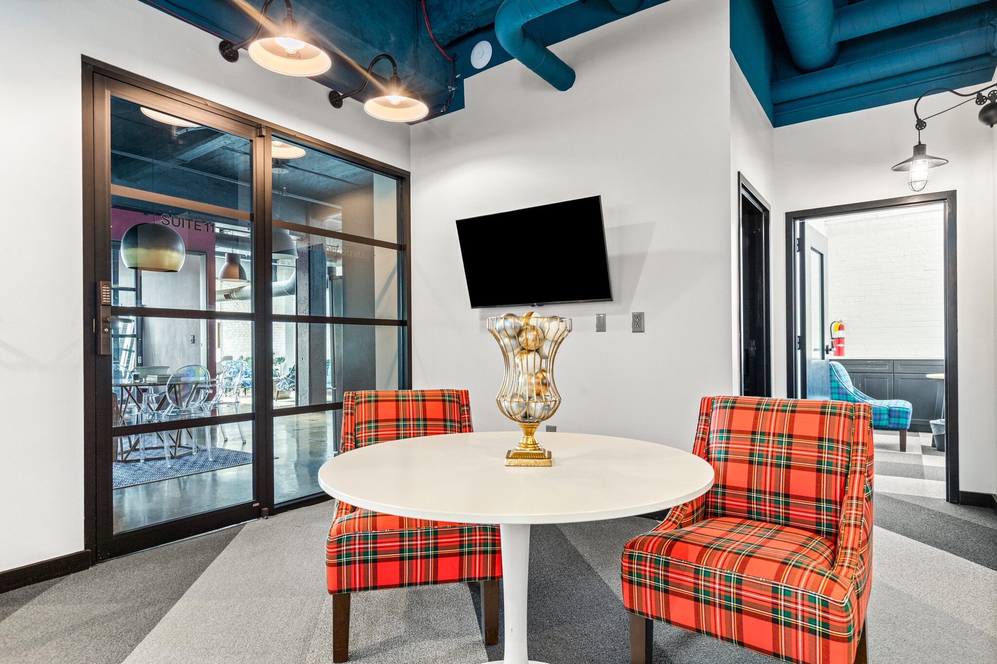 2311-2315 Locust St, Saint Louis, MO for lease Interior Photo- Image 1 of 13