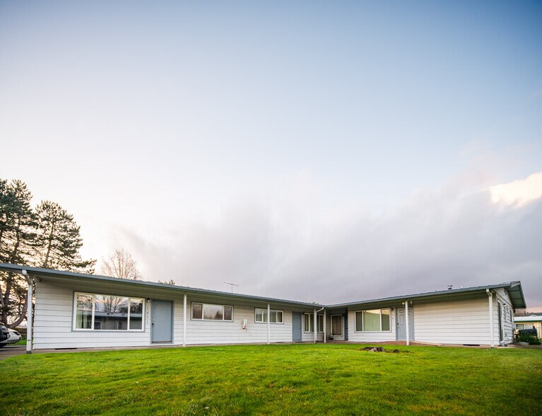 1037 Ring St NE, Salem, OR à vendre - Photo principale - Image 1 de 13