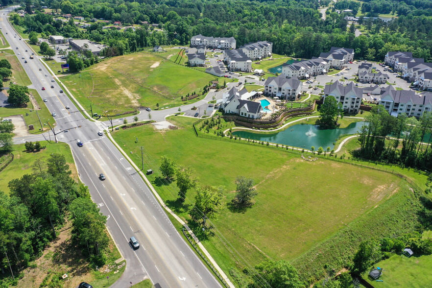 2560 Glenn Ave, Auburn, AL for sale - Aerial - Image 2 of 5